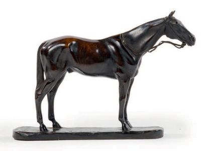 Gaston d'ILLIERS (1876 - 1932) Cheval
Épreuve en bronze à patine brune signée et...