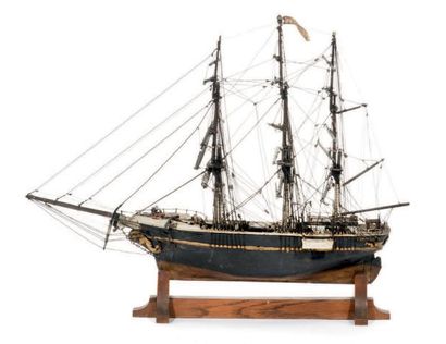 null Maquette de navire trois-mâts barque en bois peint, gréé à sec de voiles
Travail...