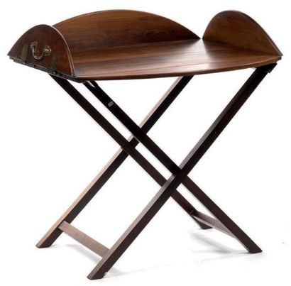 null Table de pont, dite: «Buttler tray» en bois exotique et laiton. Plateau à bords...