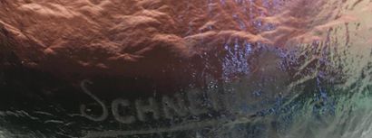 SCHNEIDER 
Vase à décor gravé à l'acide.
Signé «Schneider».
Vers 1925.
H: 20 cm