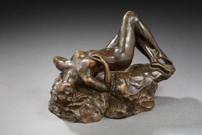 Francesco LA MONACA (1882-1937) 
Sculpture en bronze à patine brune figurant une...