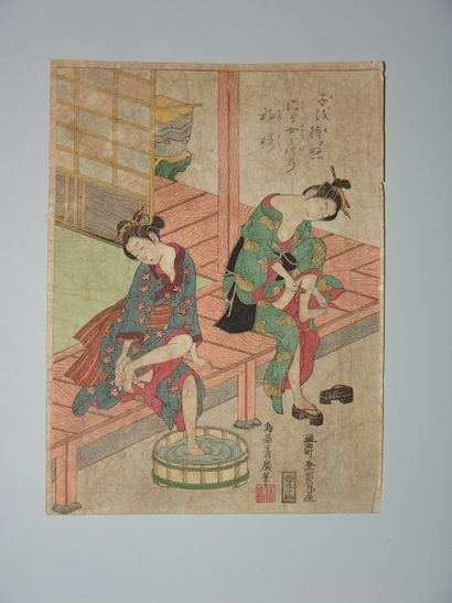 JAPON Estampe de Harunobu, deux jeunes femmes à la toilette. Vers 1900