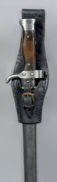null Sabre baïonnette modèle 1892 premier modèle
Poignée à petits rivets, quillon...