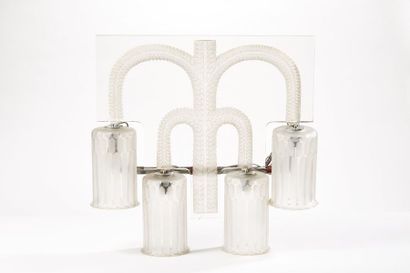 RENE LALIQUE (1860-1945) 
Rare paire d'appliques «Saint-Nabor» à quatre lumières...