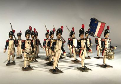 null Ier Empire. France. Grenadiers de la Garde. Ce lot comprend 1 officier, 1 porte-drapeau,...