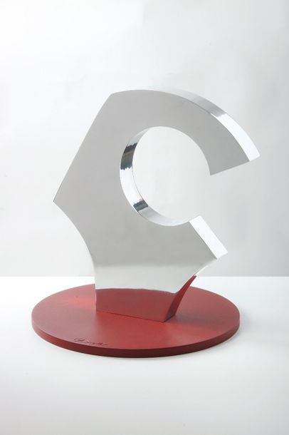 DURFORT Gilles Tête interrogative / Sculpture en aluminium poli et socle en acier...