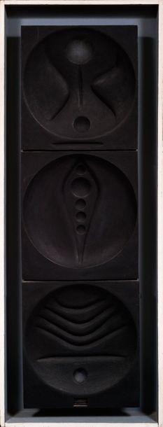 Edgard PILLET (1912-1996) Creuset
Résine moulée patinée noire
128 x 38 cm
Provenance:...