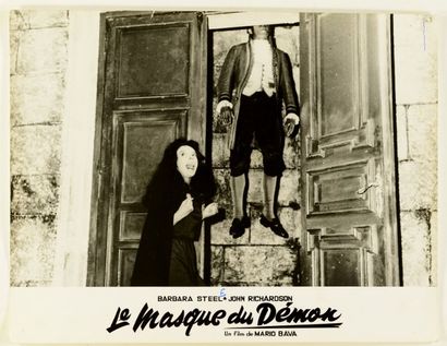 1DP et 3 photos - LA MASCHERA DEL DEMONIO - 1960 1 dossier de presse de 4 pages et...