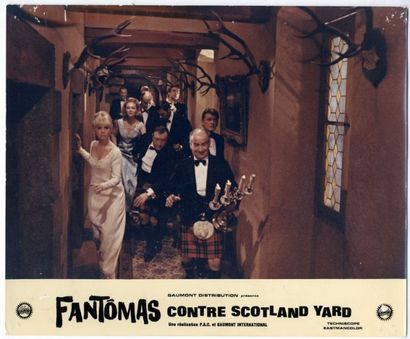 8 photos - FANTOMAS CONTRE SCOTLAND YARD - 1966 8 photos originales en bon état....