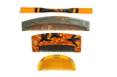 JAPON - Epoque MEIJI (1868 - 1912) * Trois peignes et un ornement de coiffure en...