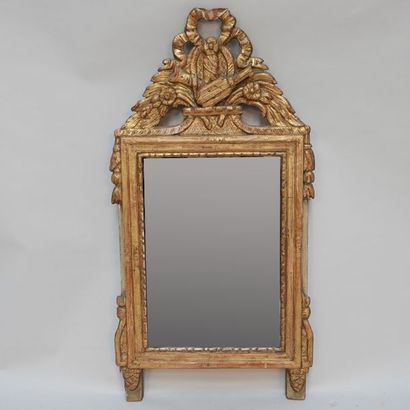 null Petit miroir 

Époque Louis XVI