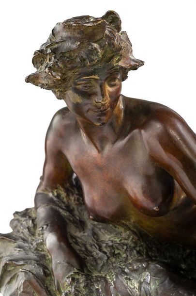 Raoul LARCHE (1860-1912) Femme allongée ou la Seine
Bronze à la cire perdue à double...