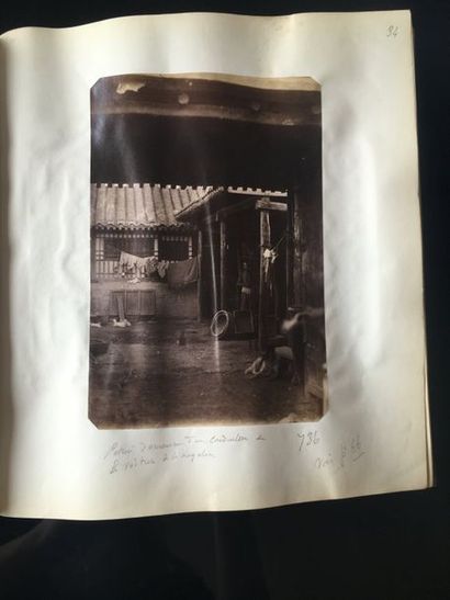 Robert de Semallé (1839-1946) Album photo comprenant environ 117 tirages albuminés...
