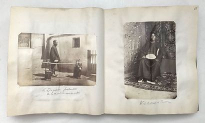 Robert de Semallé (1839-1946) Album photo intitulé "Portraits" comprenant environ...