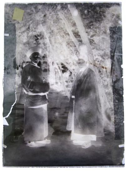 Robert de Semallé (1839-1946) Ensemble de 23 négatifs au collodion sur verre représentant...