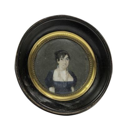 null Miniature polychrome
Portrait de dame de qualité
Début du XIXe siècle.
D. 6...
