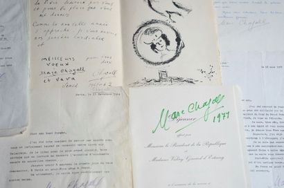 Marc Chagall Ensemble de 8 documents: 1 carte autographe signée, 5 lettres dactylographiées...