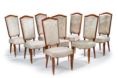 JULES LELEU (1882-1961) Suite de huit chaises modèle «Elysées» en acajou à piétement...