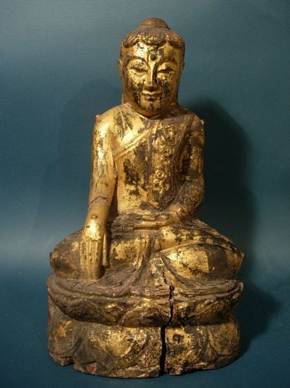 BIRMANIE - THAILANDE Bouddha Lotus, la chevelure est représentée par des pétales...