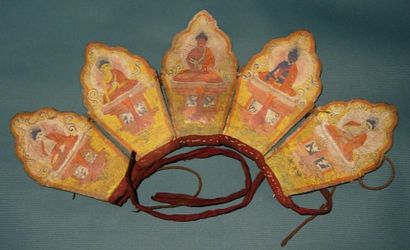 TIBET - NEPAL Couronne de lama représentant le Mandala des Cinq Bouddhas (émanation...