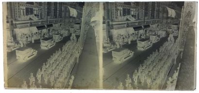 SHANGHAI, HANGZHOU, SUZHOU Suite of approximately 490 stereoscopic negatives, including...