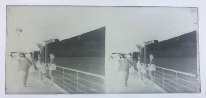 SHANGHAI, HANGZHOU, SUZHOU Suite of approximately 490 stereoscopic negatives, including...