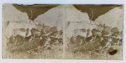 SHANGHAI, HANGZHOU, SUZHOU Suite of approximately 490 stereoscopic negatives, including...