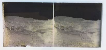 SHANGHAI, HANGZHOU, SUZHOU Suite of approximately 490 stereoscopic negatives, including...