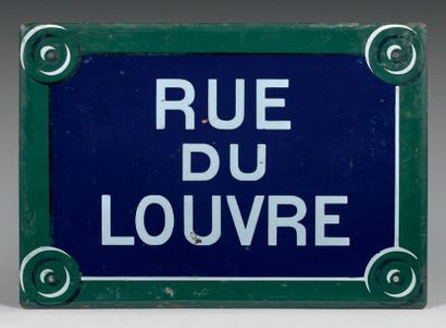 null NOMINATIVE PLATE OF THE RUE DU LOUVRE
Enamelled iron, rectangular in shape,...