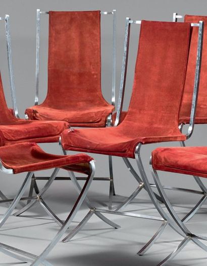 Pierre CARDIN (Né en 1922) 
CONTINUOUS EIGHT CHAIRS Structures in chromed steel.
The...