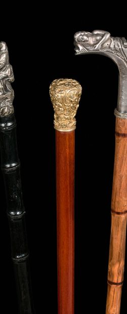 SMOKER'S CANE 
The gilded bronze milord decorated...