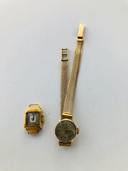null Two ladies' wristwatches, 18K (750 thousandths) gold cases, one gold bracelet,...