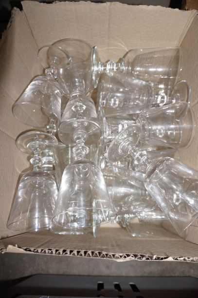 null Glass serving part comprising water glasses, wine glasses, liqueur glasses and...