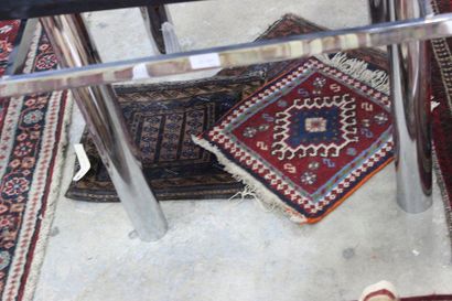 null Meeting of ten carpets and galleries and three table mats.