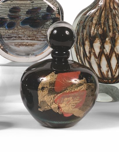 Jean-Claude NOVARO (1943-2015) VASE BOWL OR SOLIFLORE Sulphur glass decorated with...