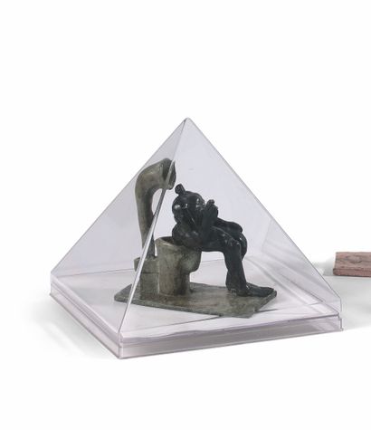GÉRARD CYNE (1923-2006) Sanit' Art (figure humaine sur sanitaires)
Épreuve en bronze...