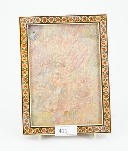 GÉRARD CYNE (1923-2006) 有公式的扁担
蜡制画布上的油画，日期为 "1986年12月"。
18 x 13厘米。