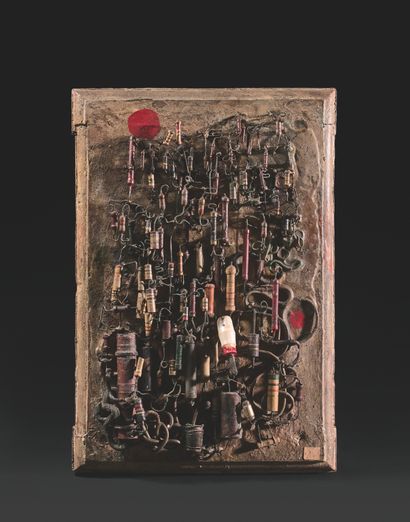GÉRARD CYNE (1923-2006) Abstract composition
Assembly of fuses and metal wires, glued...