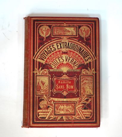 Jules VERNE 家庭-桑-名。Paris, J. Hetzel et Cie, s. d. 。[1889].红色纸板，镀金边缘。
第一版大八开；第一板。TIRET-BOGNET的插图，包括一张彩色地图。1889-1890年的EX目录完好无损。
，精装本在书脊上...