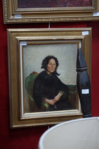 null Ecole française début du XXe siècle, trois portraits de femmes, huile sur t...