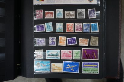 null 4 albums de timbres très incomplets.