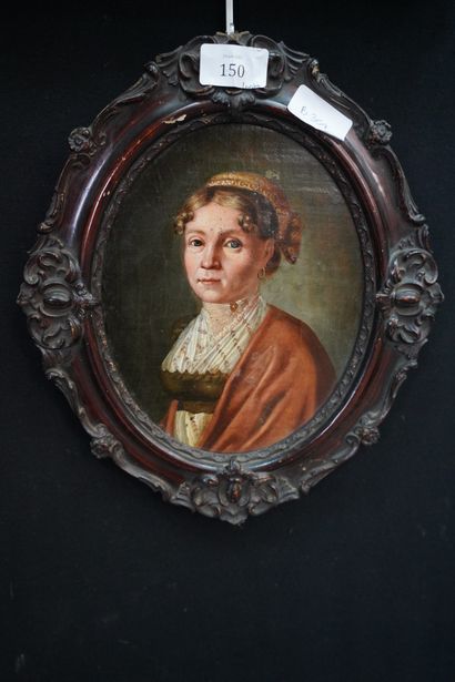 null Ecole du XIXe, Portrait de femme, huile sur toile marouflée sur panneau dans...