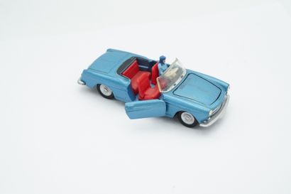 null Miniature Dinky Toys – Peugeot 404 cabriolet , modèle bleu, sans boîte.