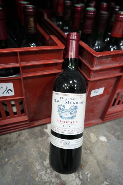 null Réunion d'une soixantaine de bouteilles de vin dont Château Maisonneuve, Château...