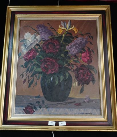 Maurice VAGH WEINMANN (1899-1986), Vase fleuri,...