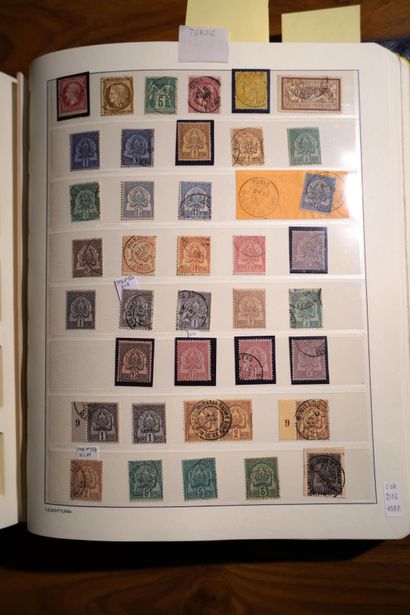 null 
阿尔及利亚、摩洛哥、突尼斯 1880/1960年发行的邮票：收藏了大量的新邮和取消邮票、品种邮票、取消邮票和一些信件，包含在1个邮册中。好地段。

...