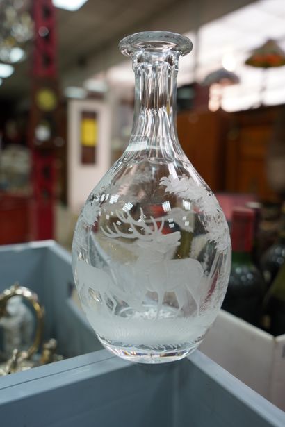 null CRISTALERIE DE LA LORRAINE, Partie de service de verre en cristal taillé à décor...