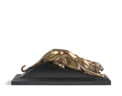 null GEORGIJ DMITRIEVIC LAVROV (1895-1991) - Tigre à l'affût - Sculpture en bronze...