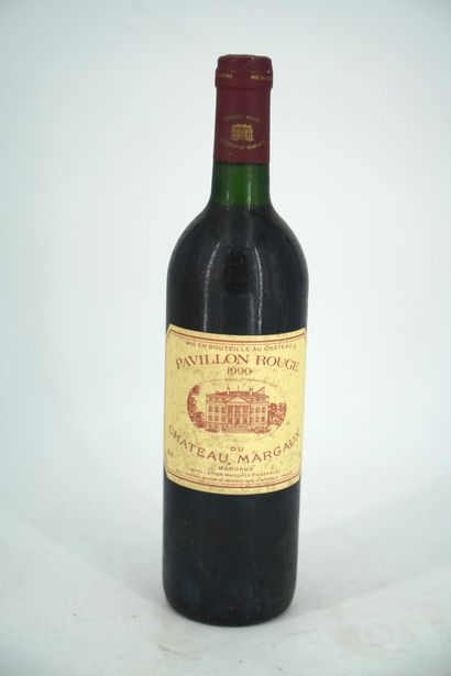 null 一瓶 - PAVILLON ROUGE - Château Margaux, 1990. - 瓶颈、瓶盖和标签状况良好。