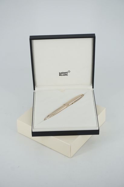 null MONTBLANC GEOMETRIC GOLD Stylo plume Meisterstück Solitaire 146 Geometric Champagne...